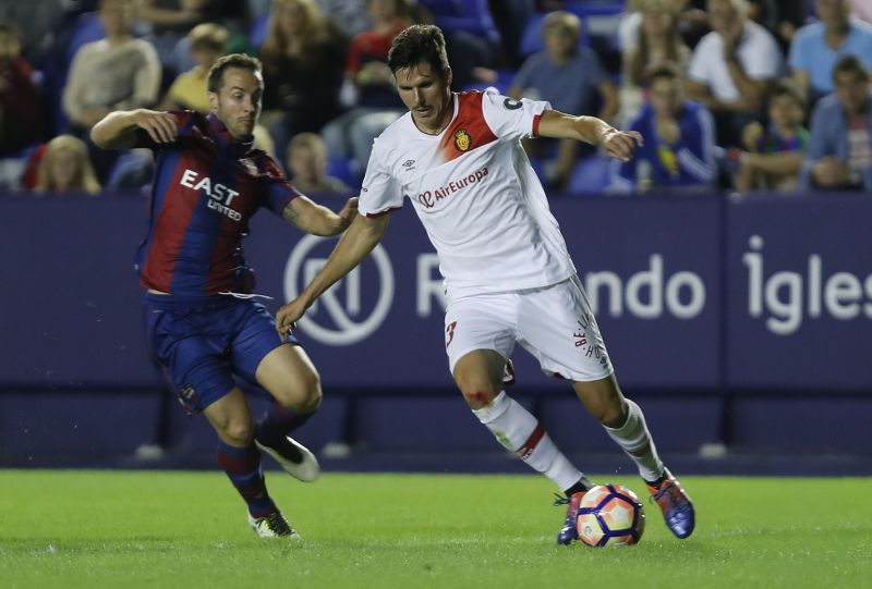 Nhận định soi kèo Mallorca vs Levante lúc 20h00 ngày 26/10/2025