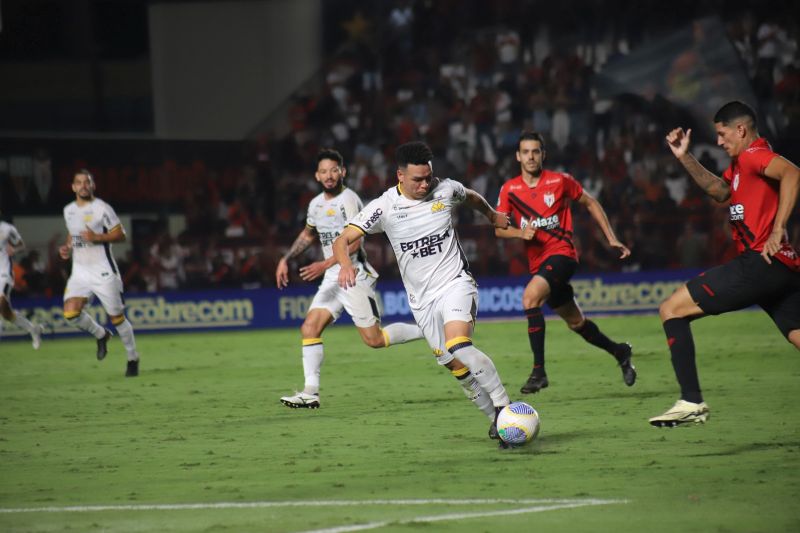 Nhận định soi kèo Criciuma vs Atletico GO lúc 03h00 ngày 10/11/2025