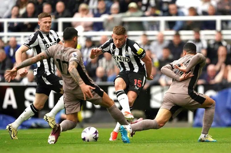 Nhận định soi kèo Newcastle vs Tottenham lúc 03h15 ngày 03/12/2025