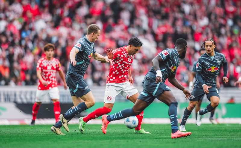 Nhận định soi kèo Mainz vs Gladbach lúc 02h30 ngày 06/12/2025